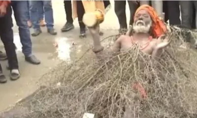 Kaante Wale Baba, Ramesh Kumar Manjhi, lying on thorns at Maha Kumbh, Prayagraj