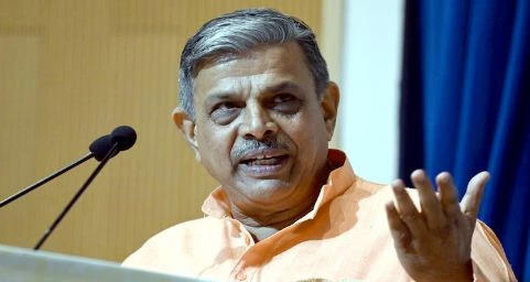 RSS leader Dattatreya Hosabale speaking at a book launch event