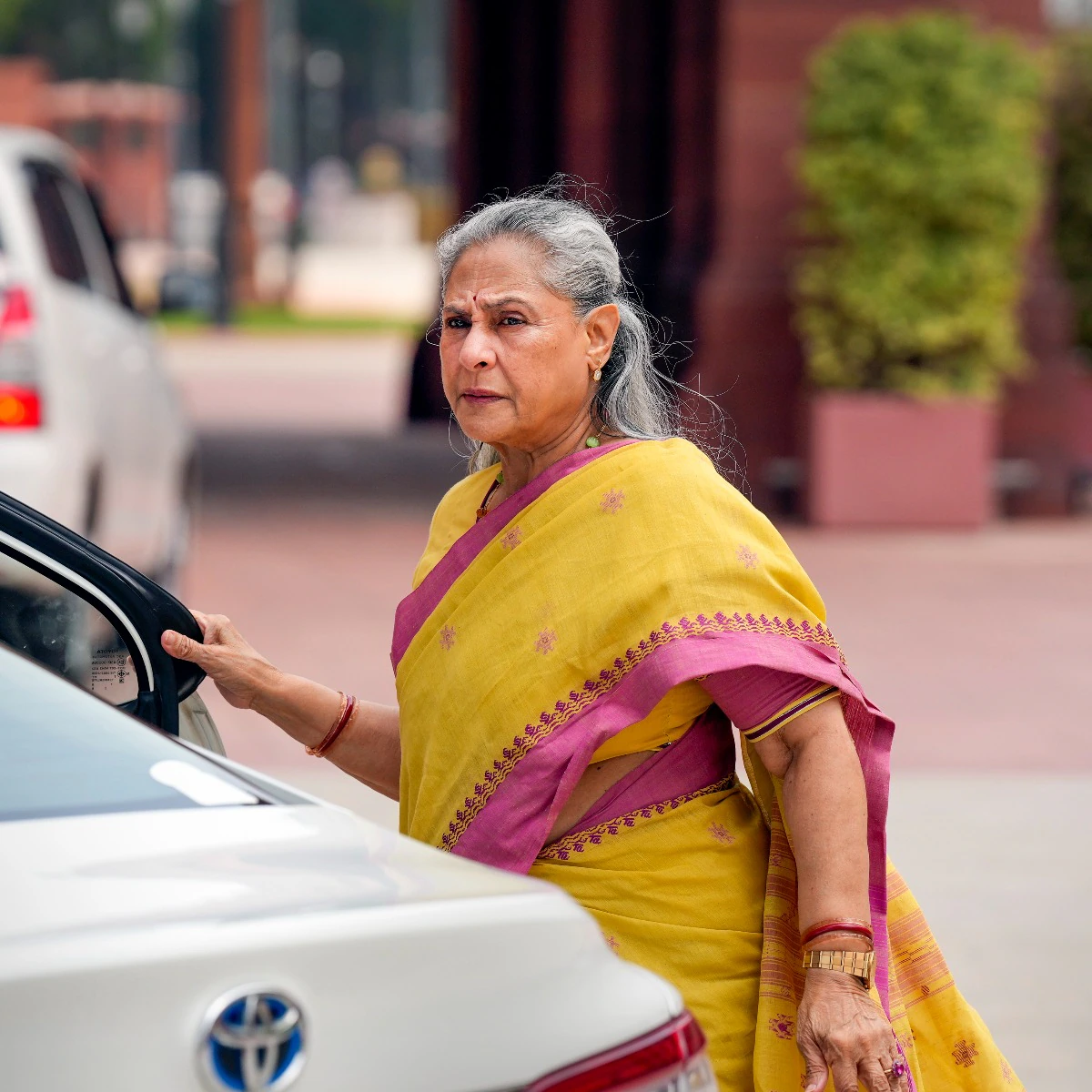 Image shows Rajya Sabha MP and actor Jaya Bachchan