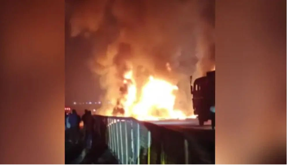 truck collision nh48